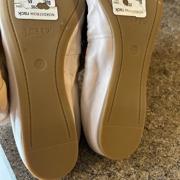 J Crew Mila Size 9 Cream Tan Black Flats Leather Cap Toe Ballet - Picture 2 of 7